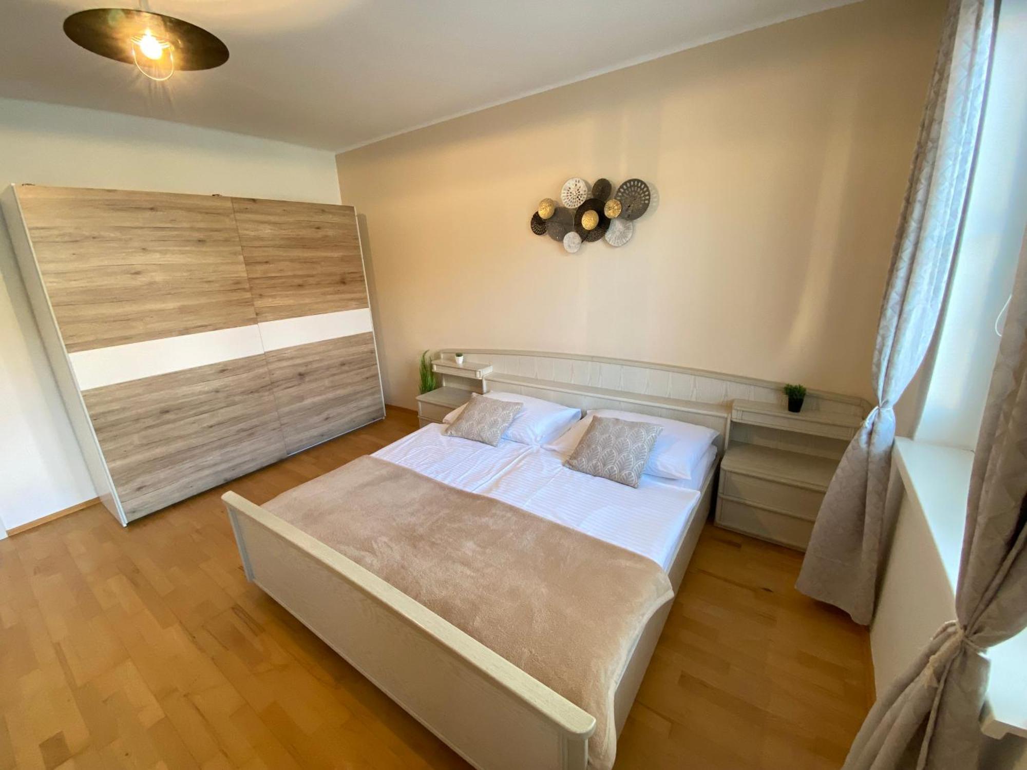 Hotel & Wirtshaus Hoedl-Kaplan Feldbach  Værelse billede