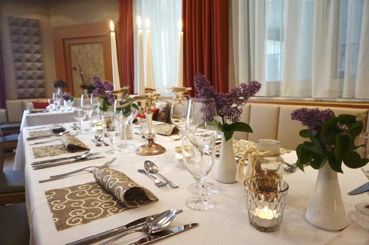 Hotel & Wirtshaus Hoedl-Kaplan Feldbach  Eksteriør billede